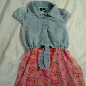 Girl denim floral dress size 7/8